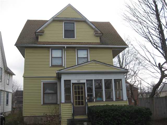 123 Mason Street Rochester, NY 14613 - Photo 1 of 1 Exterior Front