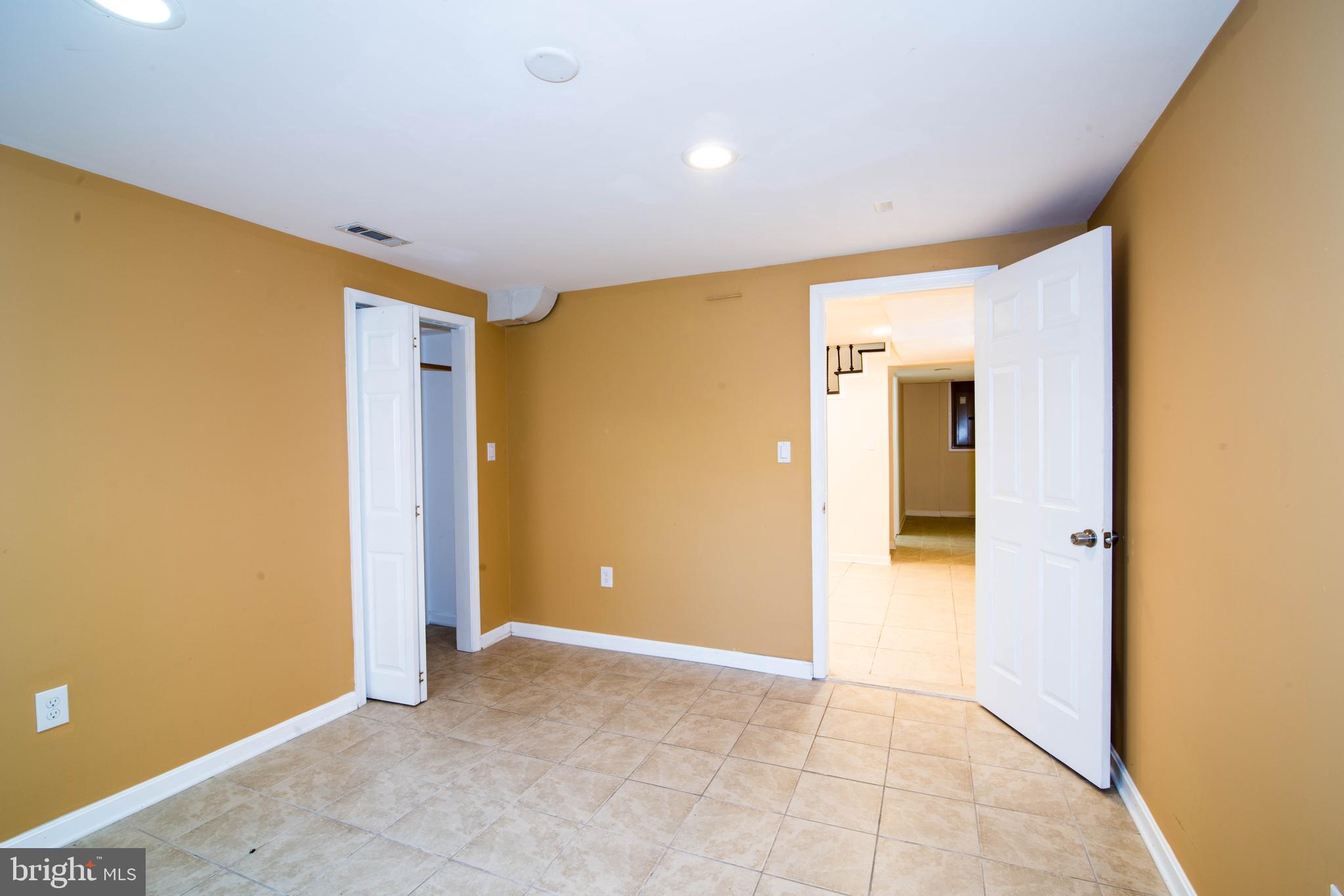 7300 Adelphi Road Hyattsville, MD 20783 - Photo 33 of 44 Bedroom 6