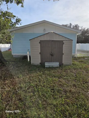 $325,000 | 86 Anclote Road, Tarpon Springs, FL 34689