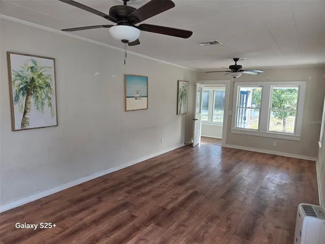 $325,000 | 86 Anclote Road, Tarpon Springs, FL 34689