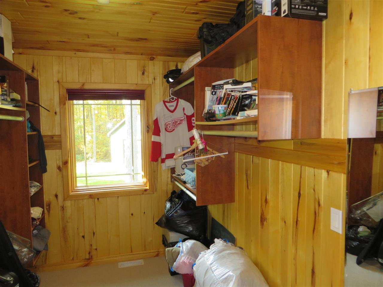 18700 Robin Ridge Road Interlochen, MI 49643 - Photo 15 of 42 1824626-14.JPG