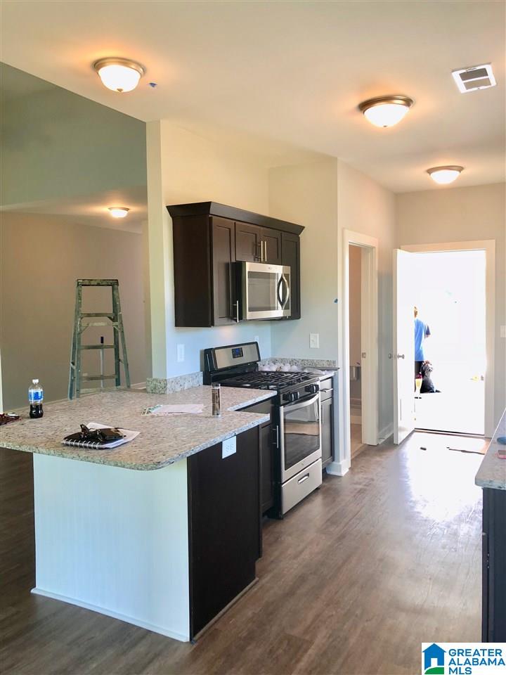 165 Ridgecrest Road Calera, AL 35040 - Photo 2 of 9