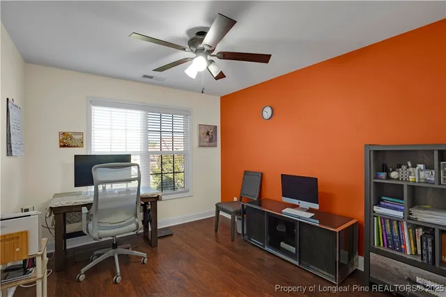 $499,900 | 2816 Sand Trap Lane, Hope Mills, NC 28348