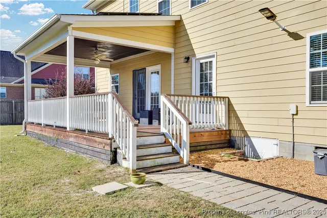 $499,900 | 2816 Sand Trap Lane, Hope Mills, NC 28348