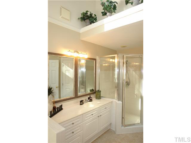 4501 Omni Place Raleigh, NC 27613 - Photo 16 of 23 Gallery Image 16