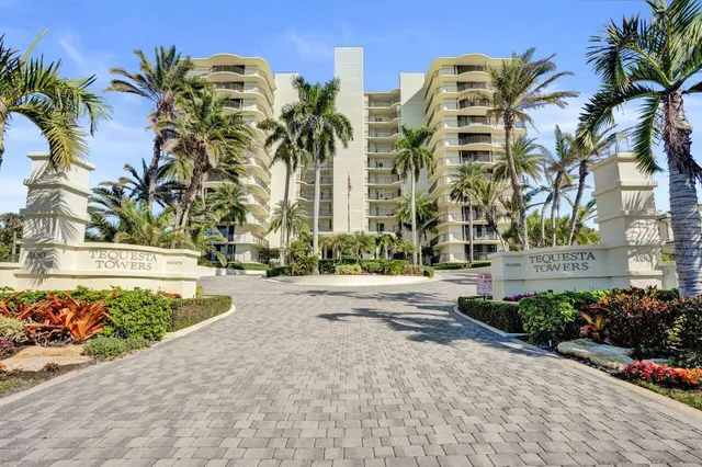 $1,795,000 | 400 South Beach Road, Unit 703, Tequesta, FL 33469