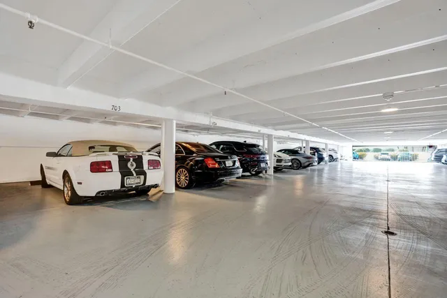 $1,795,000 | 400 South Beach Road, Unit 703, Tequesta, FL 33469