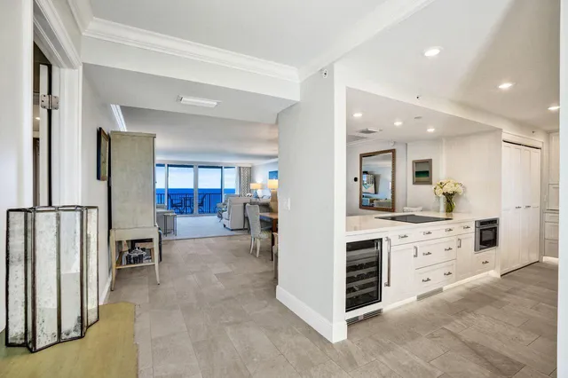 $1,795,000 | 400 South Beach Road, Unit 703, Tequesta, FL 33469