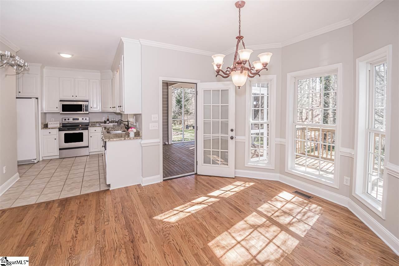 212 Trotters Ridge Lane Simpsonville, SC 29681 - Photo 11 of 36 Gallery Image 11