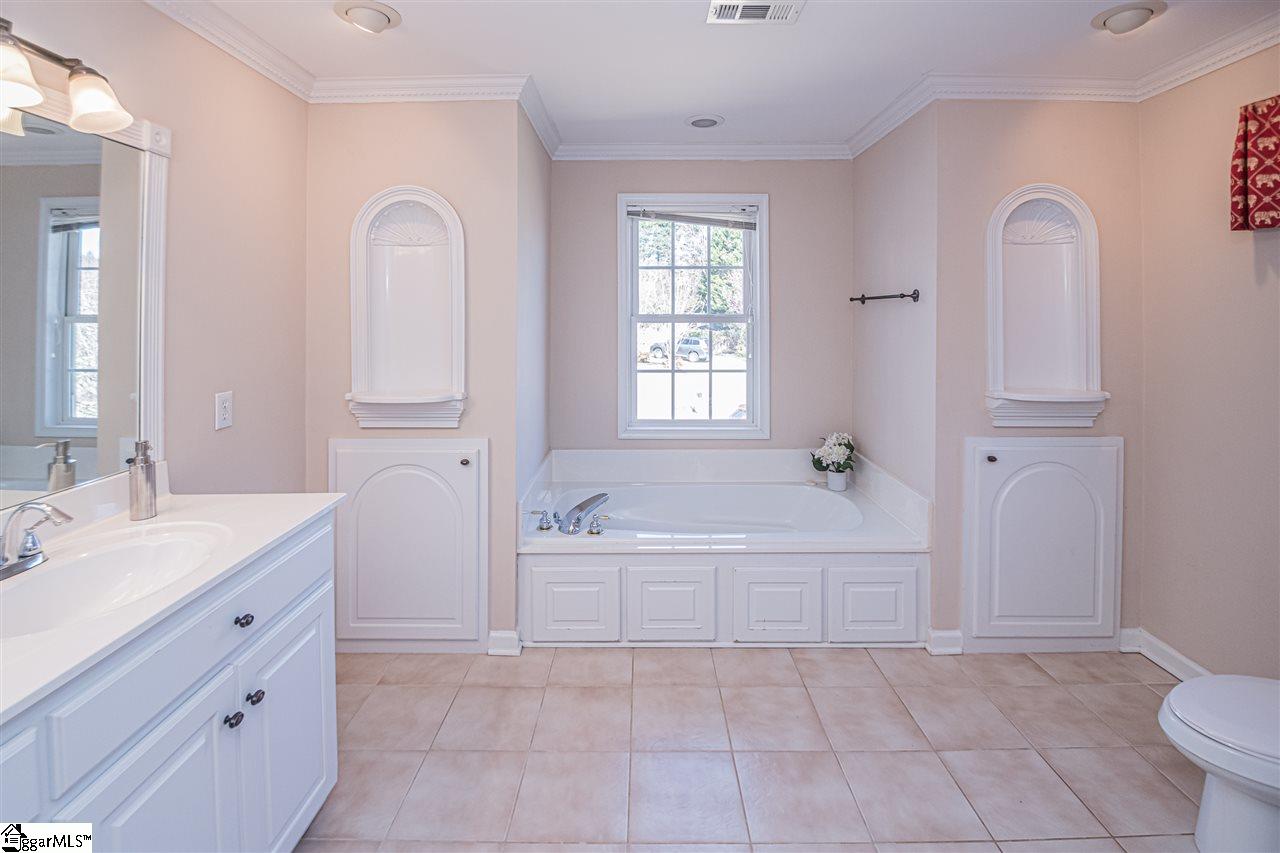 212 Trotters Ridge Lane Simpsonville, SC 29681 - Photo 23 of 36 Gallery Image 23