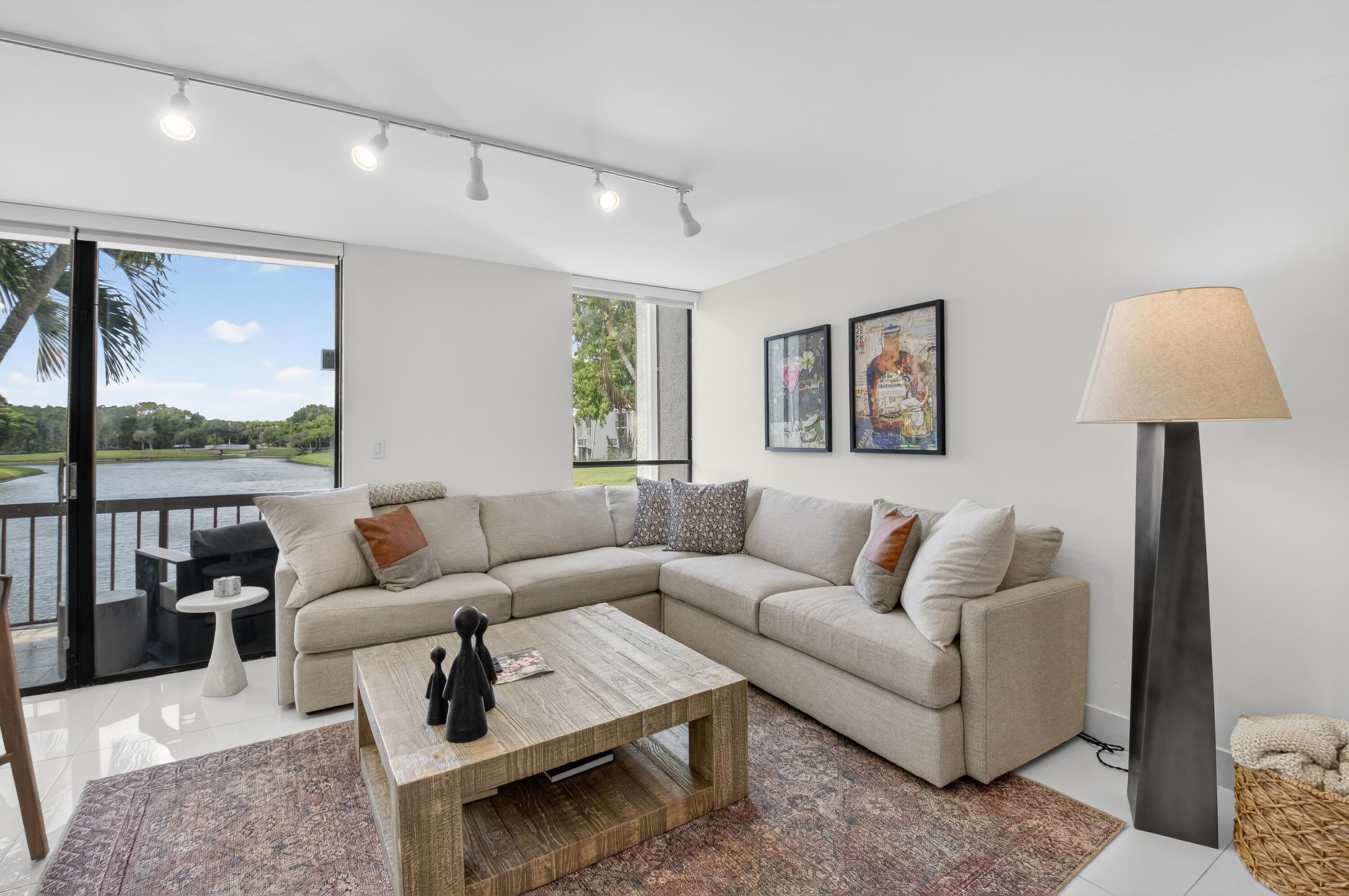 804 Bridgewood Place Boca Raton, FL 33434 - Photo 14 of 79 South Exposure