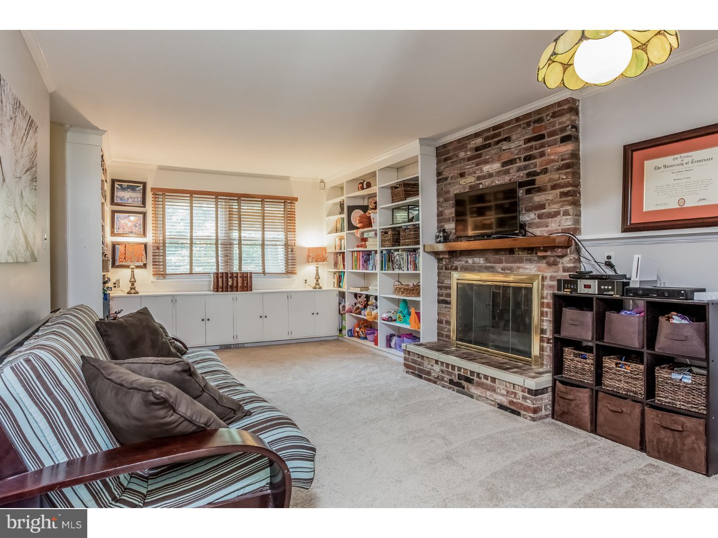 640 Coles Mill Road Haddonfield, NJ 08033 - Photo 10 of 21 Family Room