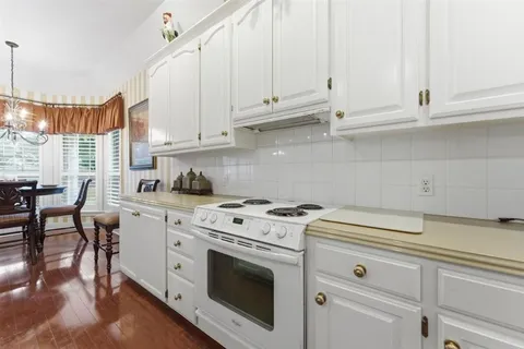 $350,000 | 6159 Oak Leaf Lane, Lake Charles, LA 70605