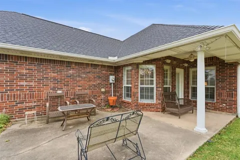 $350,000 | 6159 Oak Leaf Lane, Lake Charles, LA 70605