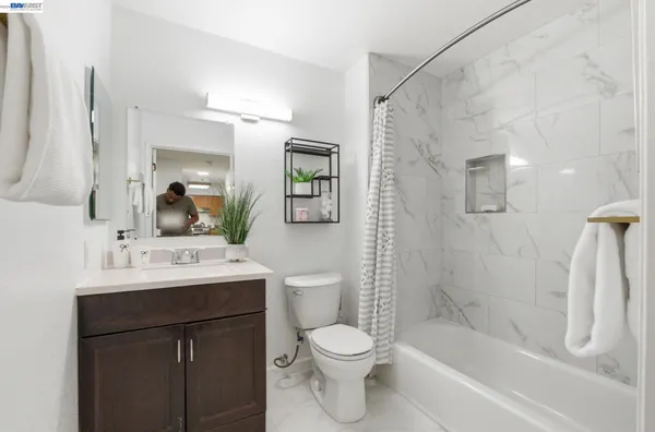 $559,000 | 39152 Guardino Drive, Unit 203, Fremont, CA 94538