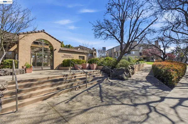 $559,000 | 39152 Guardino Drive, Unit 203, Fremont, CA 94538