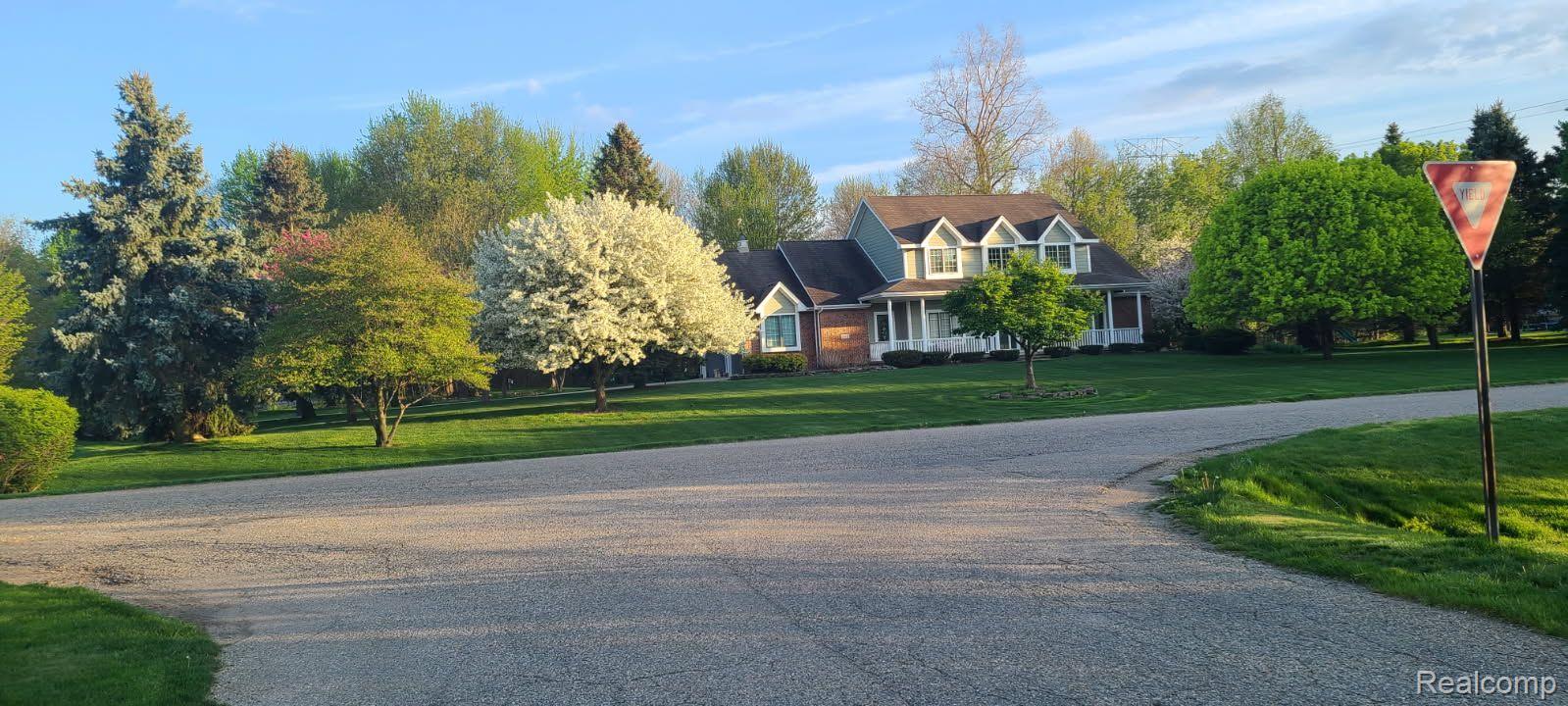 5112 Ridge Trail South Clarkston, MI 48348 - Photo 45 of 45