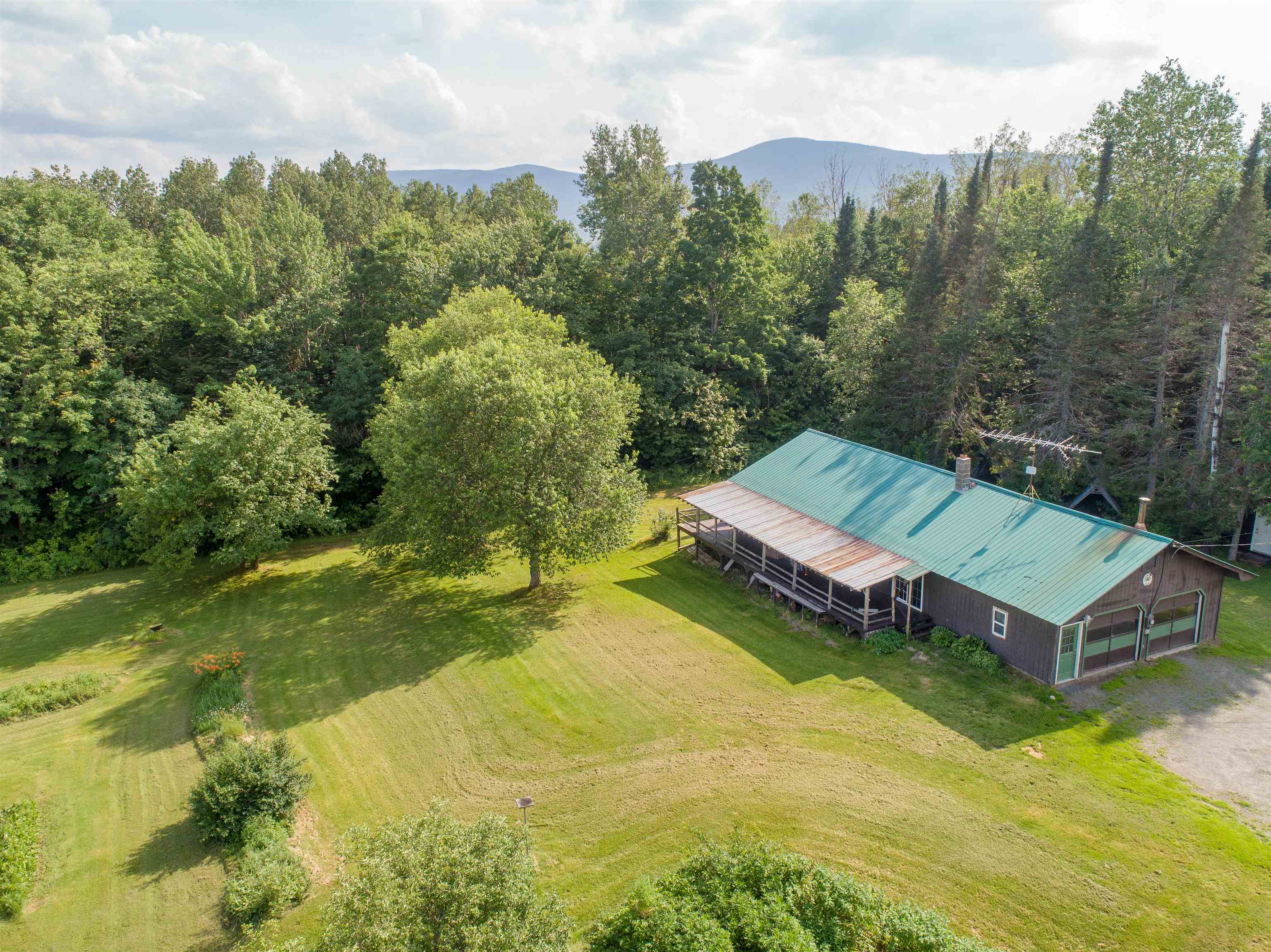 255 Marshall Hill Road Columbia, NH 03576 - Photo 3 of 40