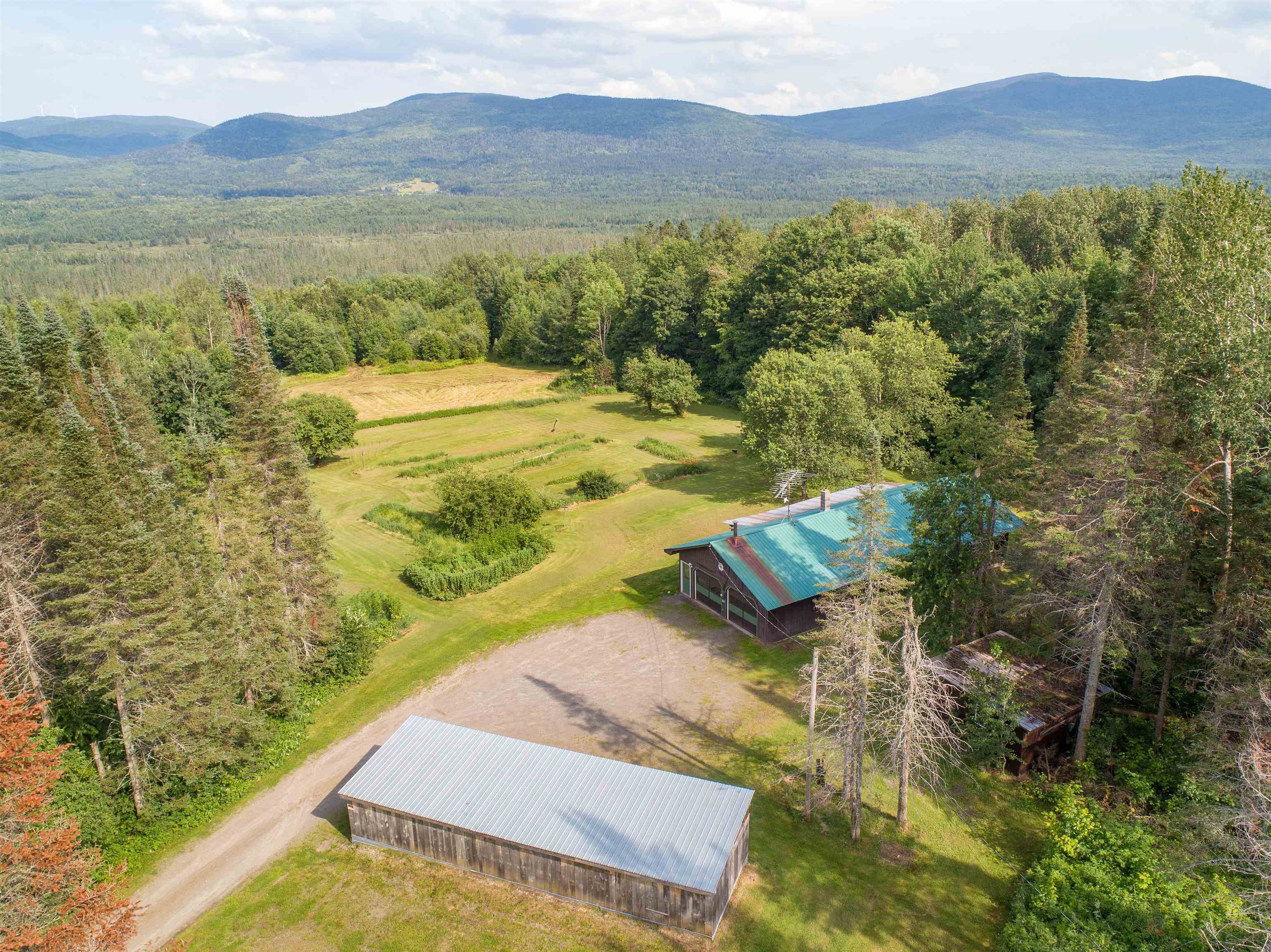 255 Marshall Hill Road Columbia, NH 03576 - Photo 4 of 40