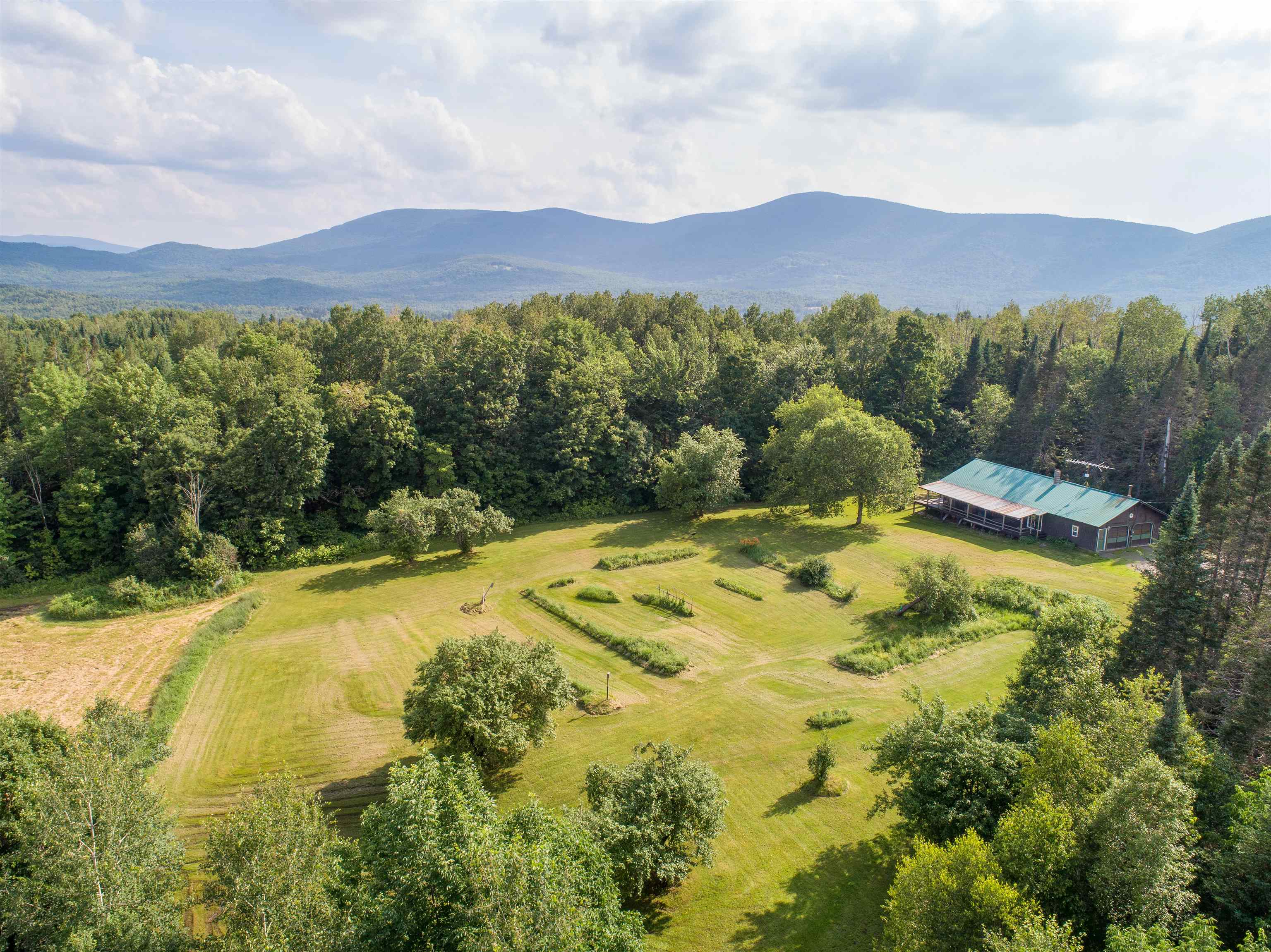 255 Marshall Hill Road Columbia, NH 03576 - Photo 7 of 40