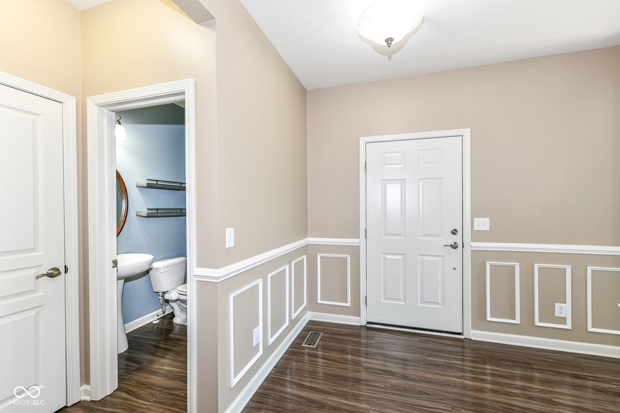 13334 Fielding Way Fishers, IN 46037 - Photo 2 of 48 Gallery Image 2
