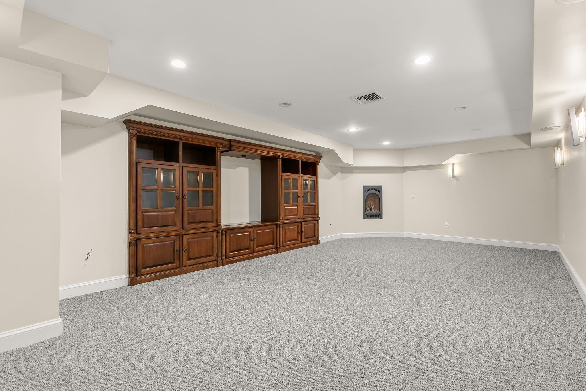 69 Exeter Road North Hampton, NH 03862 - Photo 53 of 59 Gallery Image 53