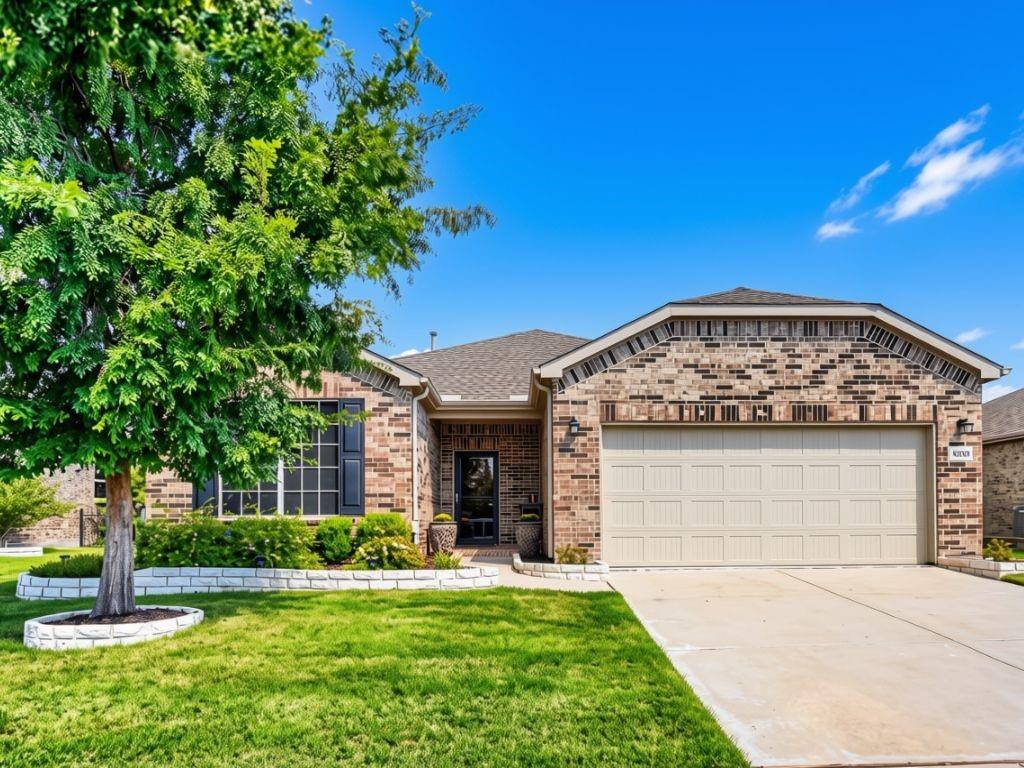 8730 Silent River Road Frisco, TX 75036 - Photo 6 of 39 Gallery Image 6