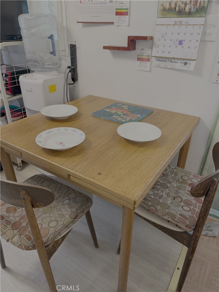 520 East Carson Street Carson, CA 90745 - Photo 3 of 16 Dining area