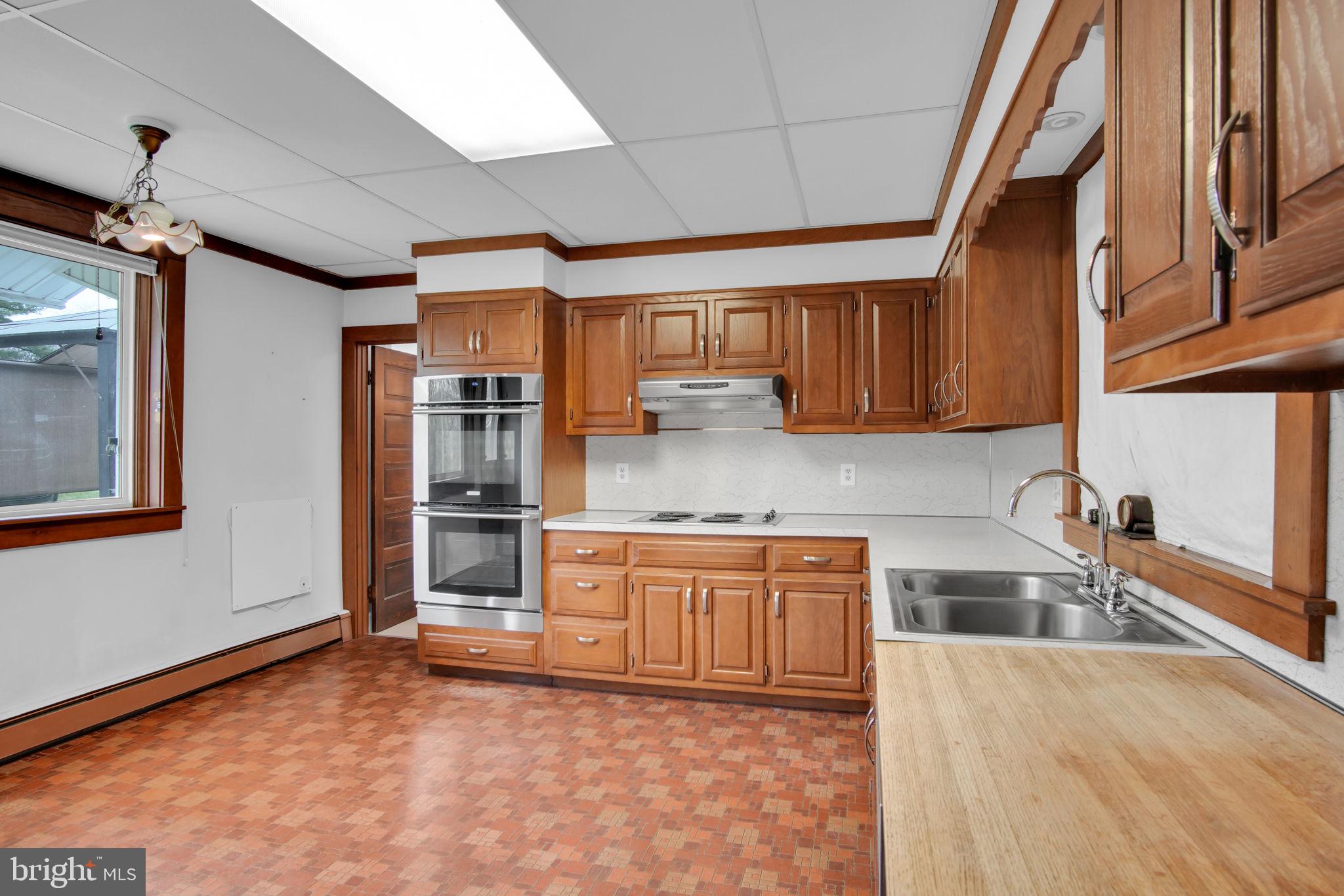 35 Red Hill Road Newport, PA 17074 - Photo 3 of 40 Gallery Image 3