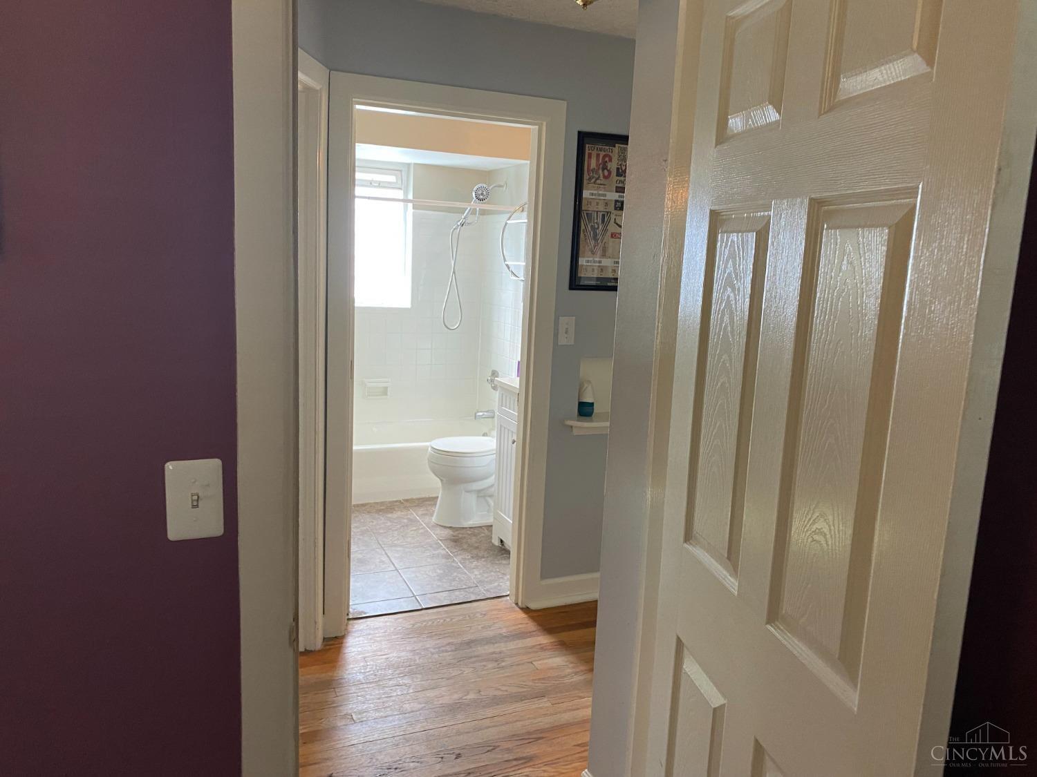 5633 Dry Ridge Road Cincinnati, OH 45252 - Photo 14 of 35 Gallery Image 14