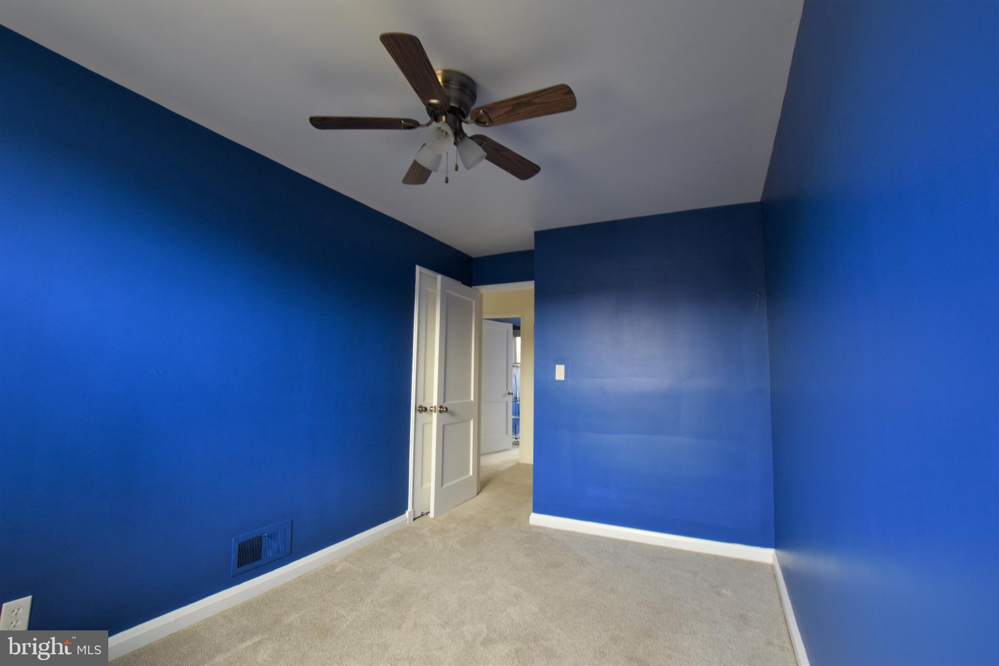 7463 Manchester Road Baltimore, MD 21222 - Photo 17 of 31