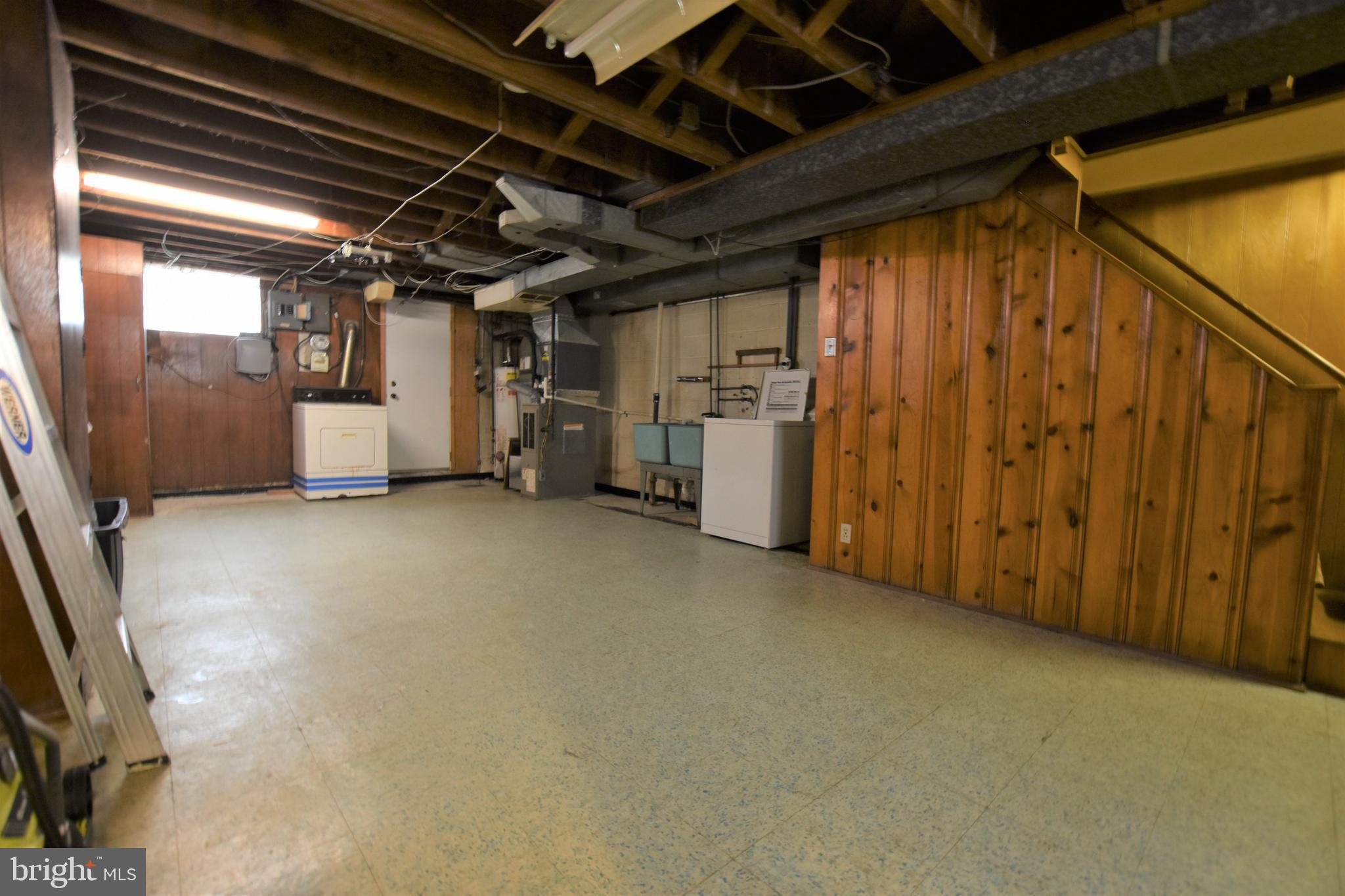 7463 Manchester Road Baltimore, MD 21222 - Photo 20 of 31