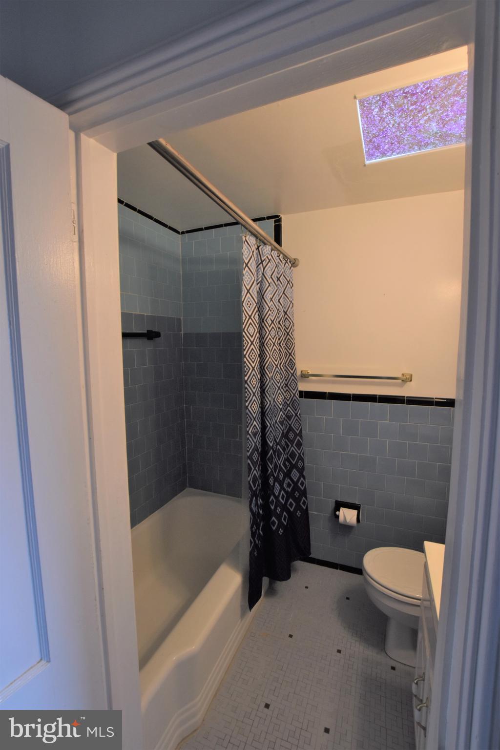 7463 Manchester Road Baltimore, MD 21222 - Photo 24 of 31