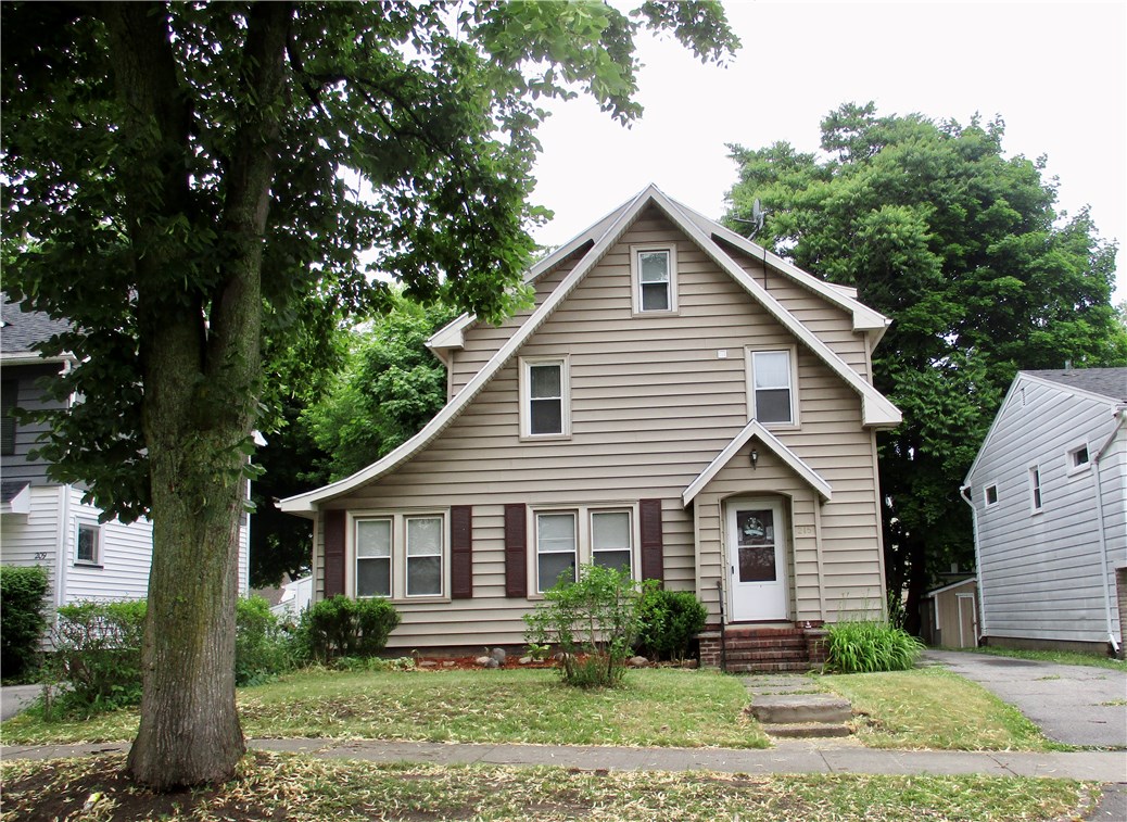 215 Pershing Drive Rochester, NY 14609 - Photo 1 of 1