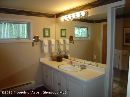 1173 Ridge Road Snowmass Village, CO 81615 - Photo 8 of 14 1173 Ridge (bathroom)