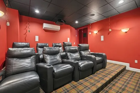 $2,595,000 | 14 Wolfpen Lane, Southborough, MA 01772