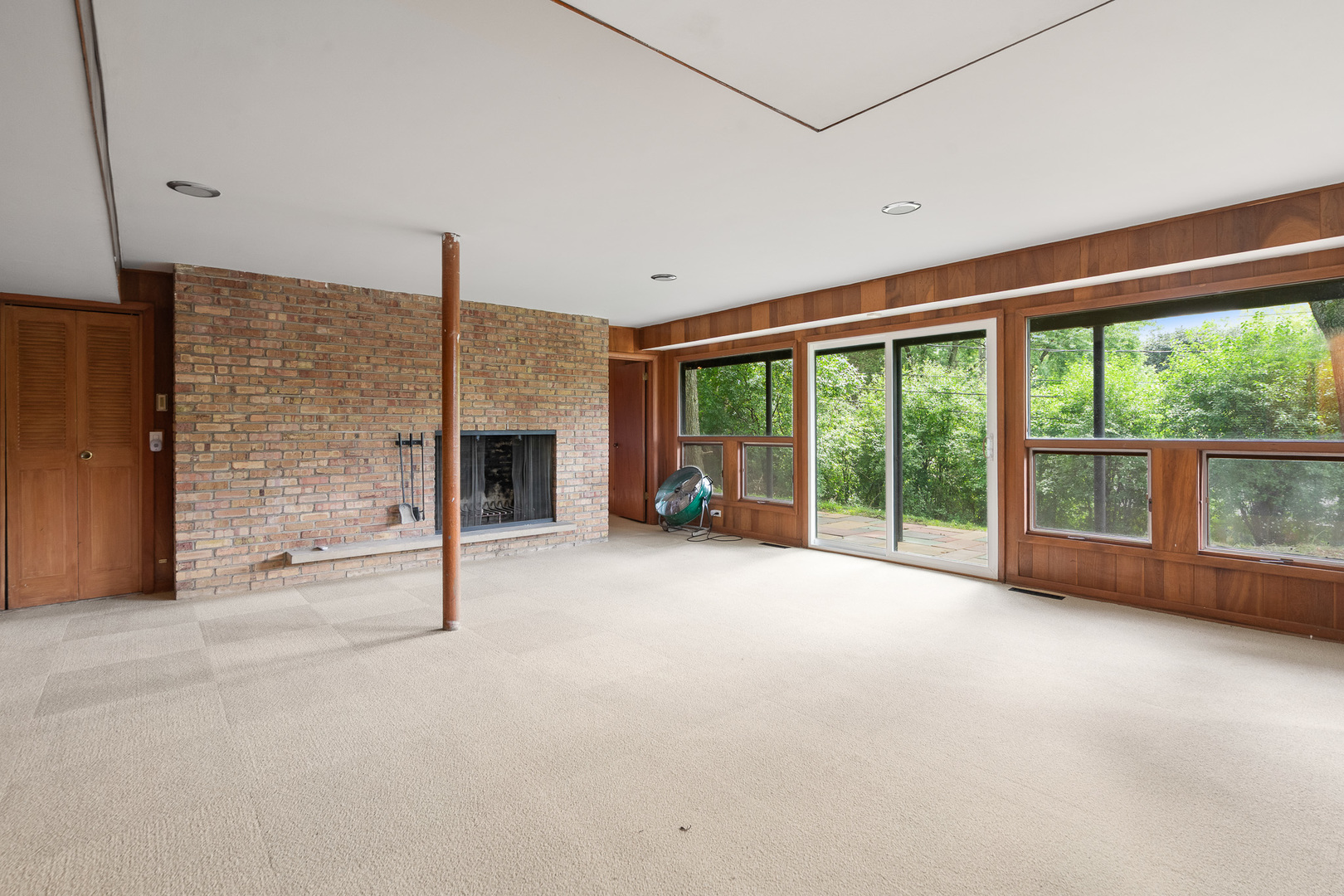 240 Oxford Road North Barrington, IL 60010 - Photo 22 of 62 Gallery Image 22