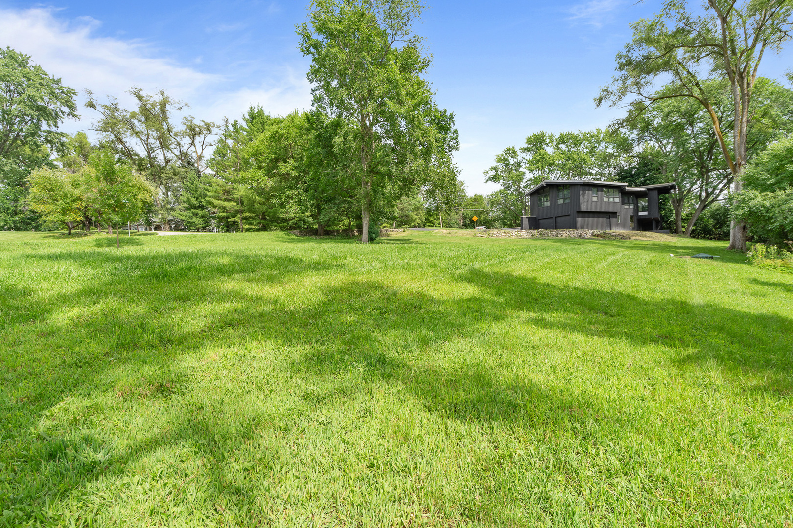 240 Oxford Road North Barrington, IL 60010 - Photo 5 of 62 Gallery Image 5