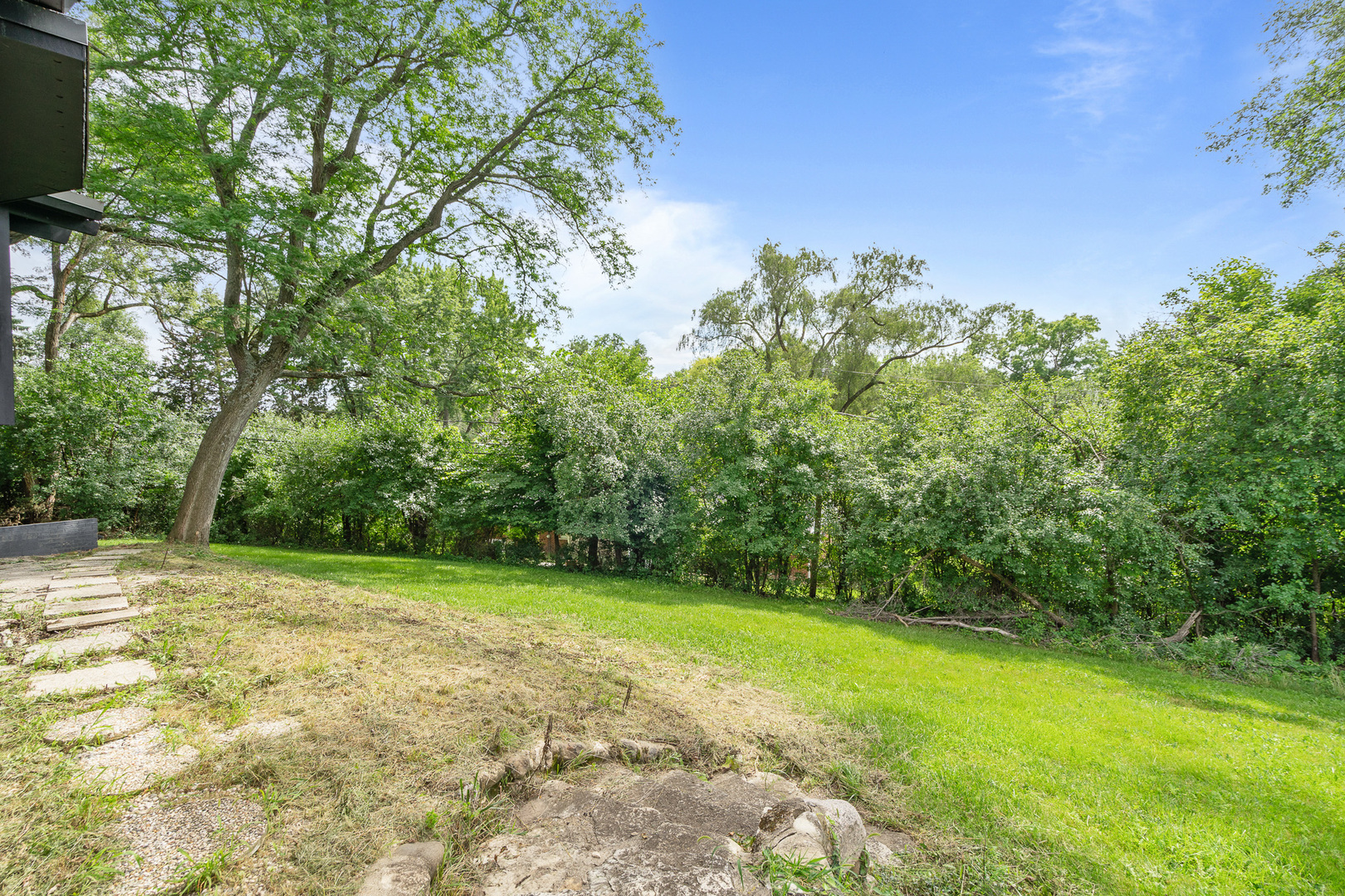 240 Oxford Road North Barrington, IL 60010 - Photo 53 of 62 Gallery Image 53
