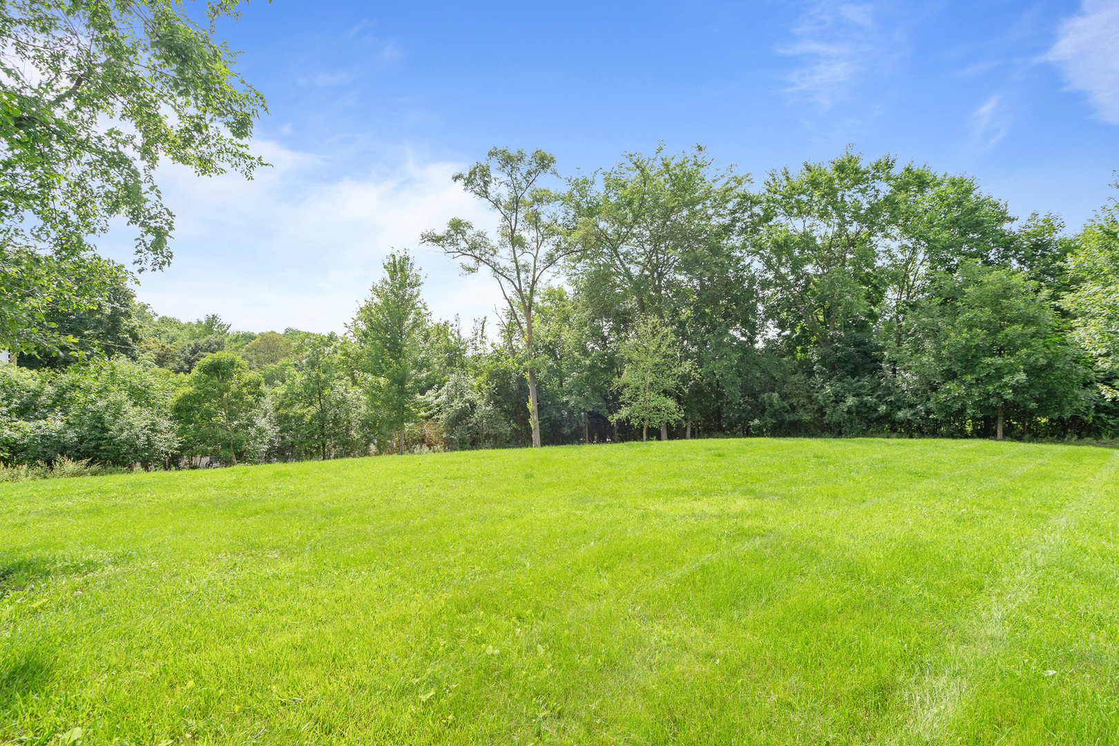 240 Oxford Road North Barrington, IL 60010 - Photo 57 of 62 Gallery Image 57