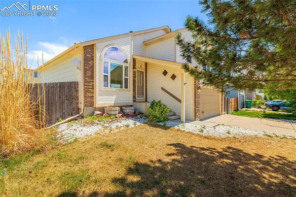 $432,500 | 9431 Summit Mesa Drive, Fountain, CO 80817