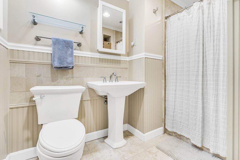 15 Ridgefield Road Norfolk, MA 02056 - Photo 17 of 31 Gallery Image 17