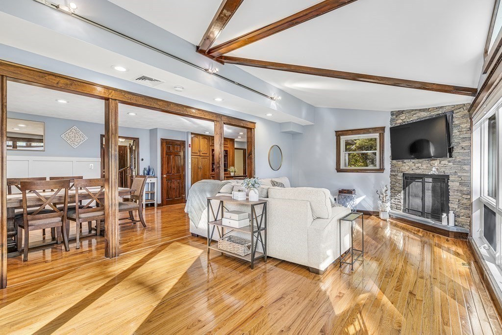 15 Ridgefield Road Norfolk, MA 02056 - Photo 9 of 31 Gallery Image 9