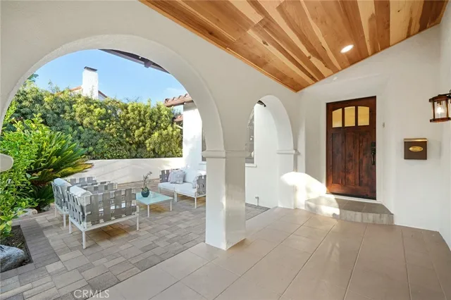 a view of livingroom with furniture and wooden floor