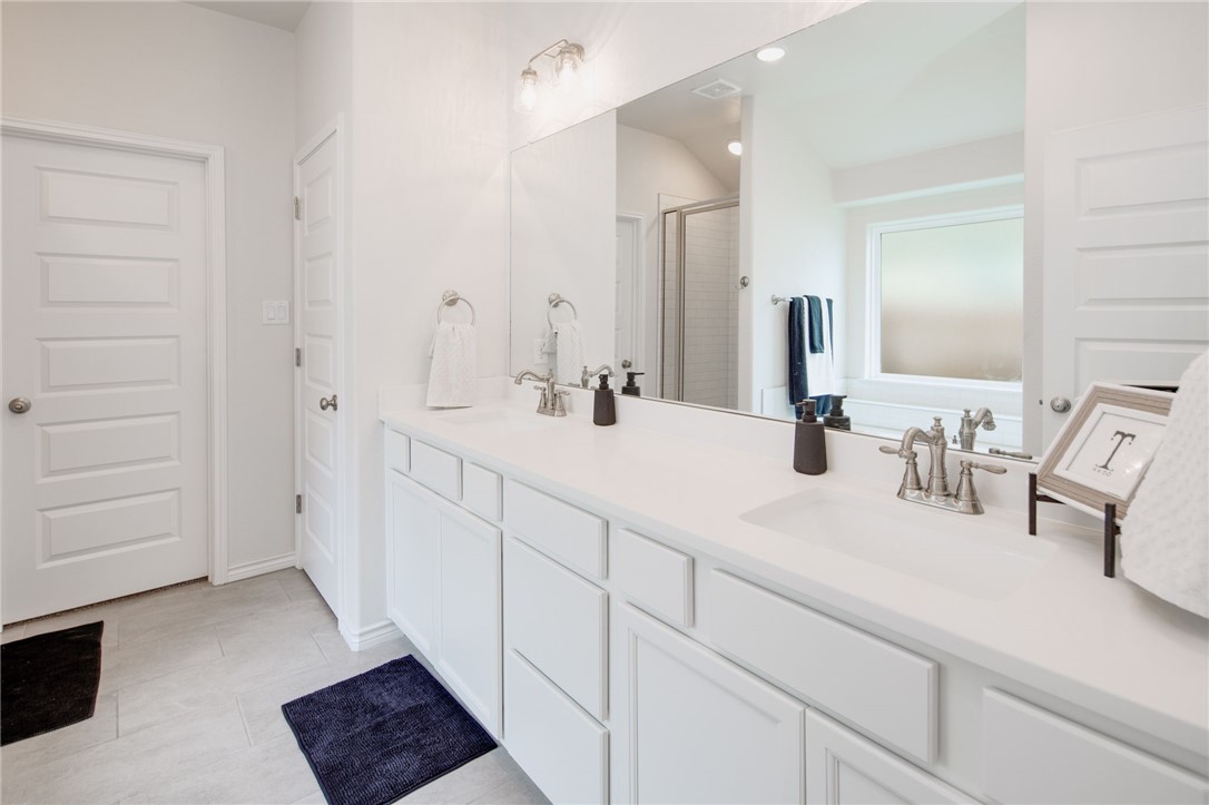 3164 Tarleton Court Bryan, TX 77808 - Photo 10 of 18 Gallery Image 10