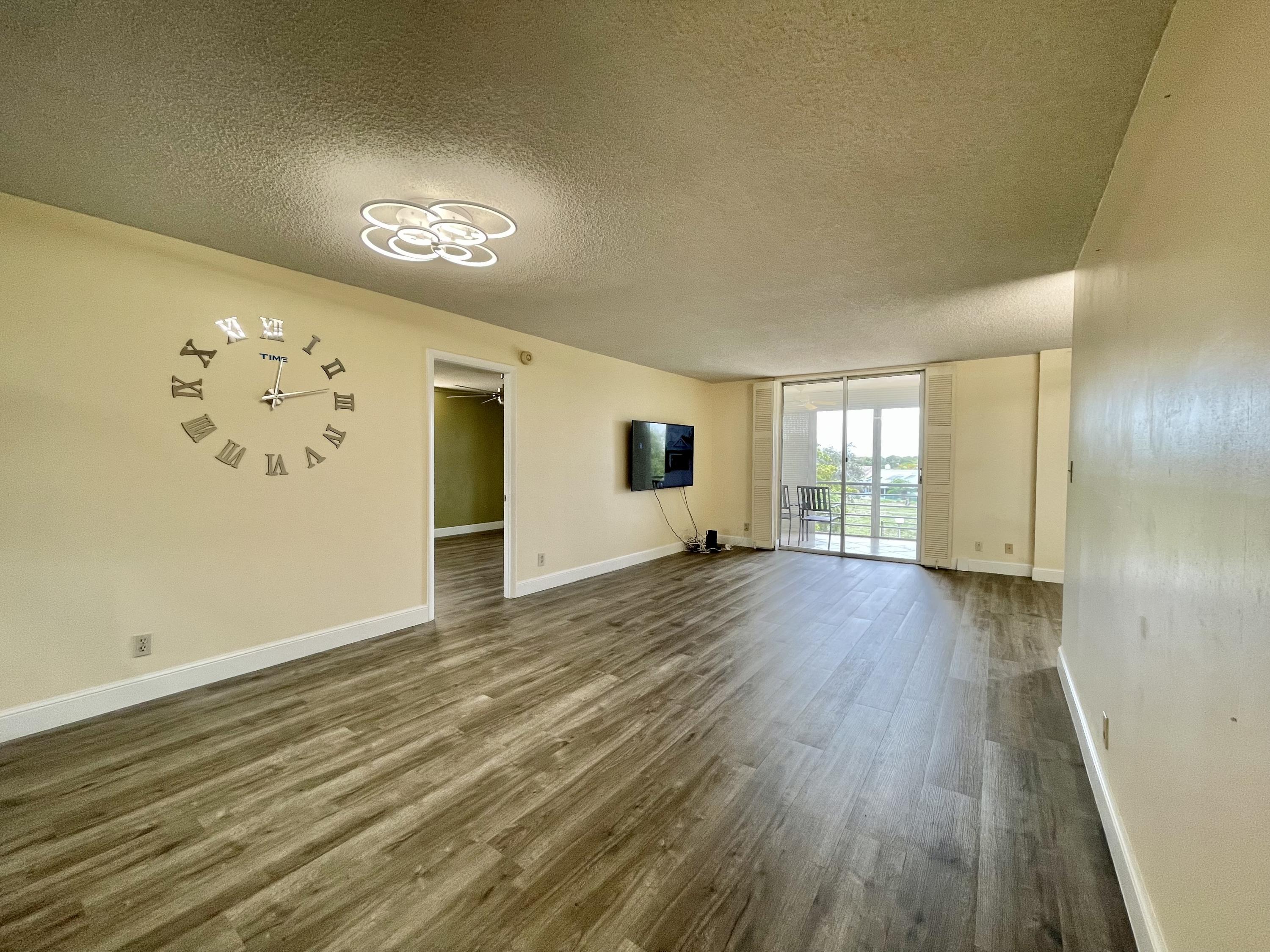 6461 Northwest 2nd Avenue, Unit 307 Boca Raton, FL 33487 - Photo 3 of 28 IMG_4819