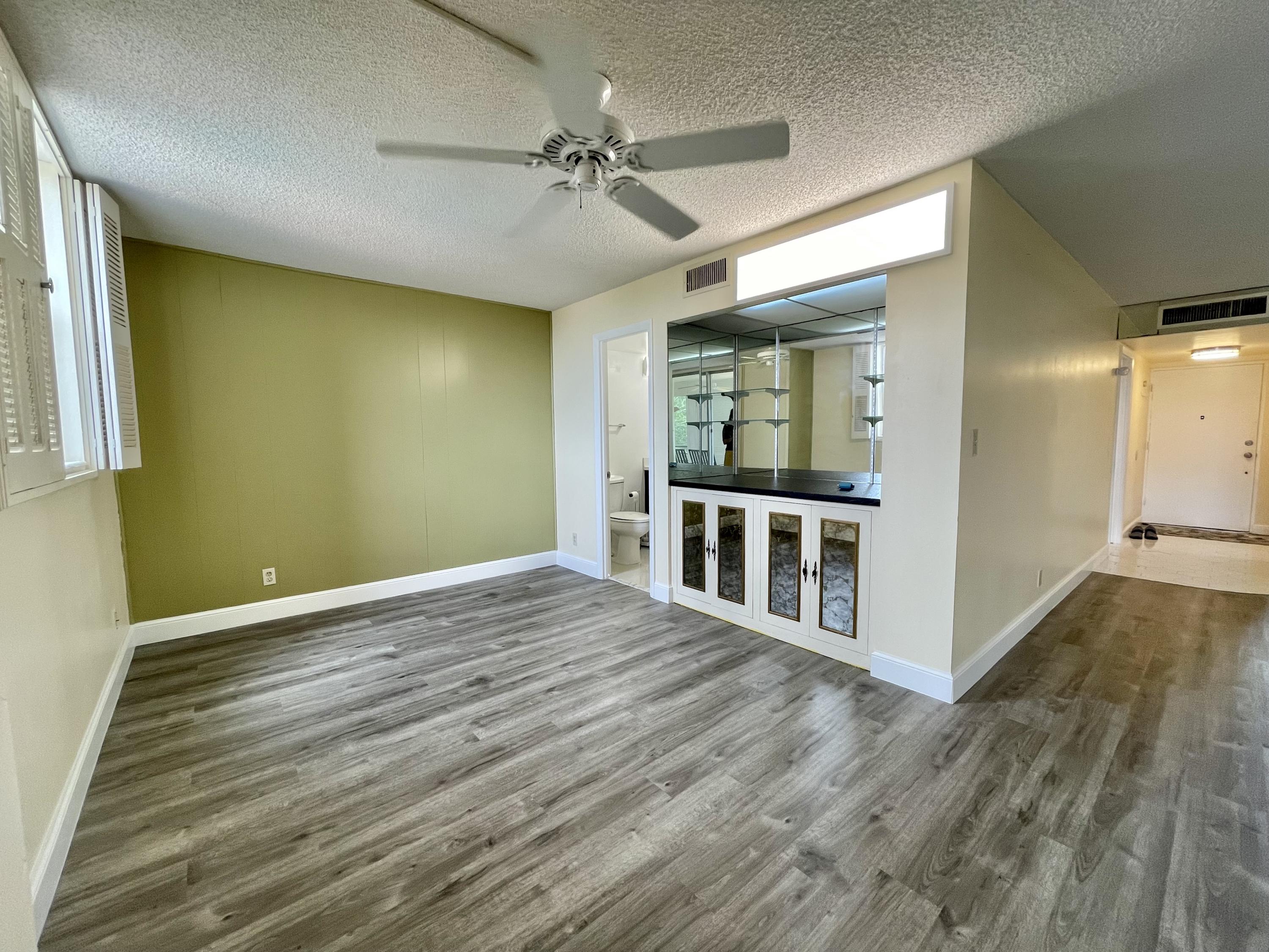 6461 Northwest 2nd Avenue, Unit 307 Boca Raton, FL 33487 - Photo 5 of 28 IMG_4821