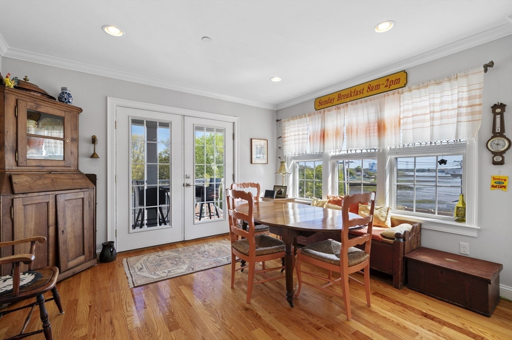 13 Spring Street, Unit 3 Salem, MA 01970 - Photo 15 of 37 a living room with furniture and a window