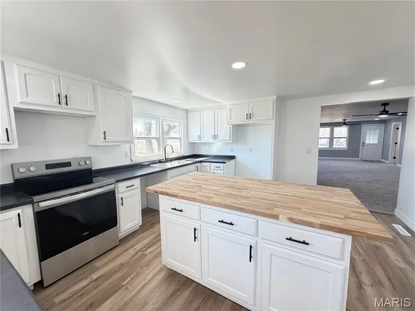 $250,000 | 804 South Askins Street, Salem, MO 65560
