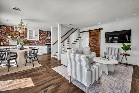 $1,600,000 | 907 Diamond Street, Redondo Beach, CA 90277